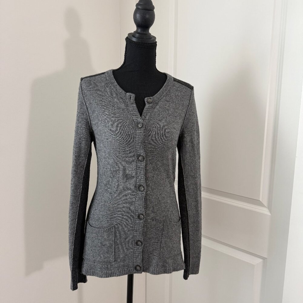 Banana‎ Republic Gray Wool Cardigan